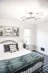 3 BR cozy + renovated walkable downtown stay