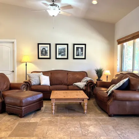 Riverside Retreat: Pet Friendly: Bryce/Zion, Rafting, Fishing, Hiking