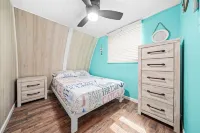 The Shoreline Lake House on Center Hill Lake! CHL's Waterfront Rental!