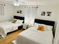 Sunshine PalaceCharming Tri-Level House with game room and large backyard!