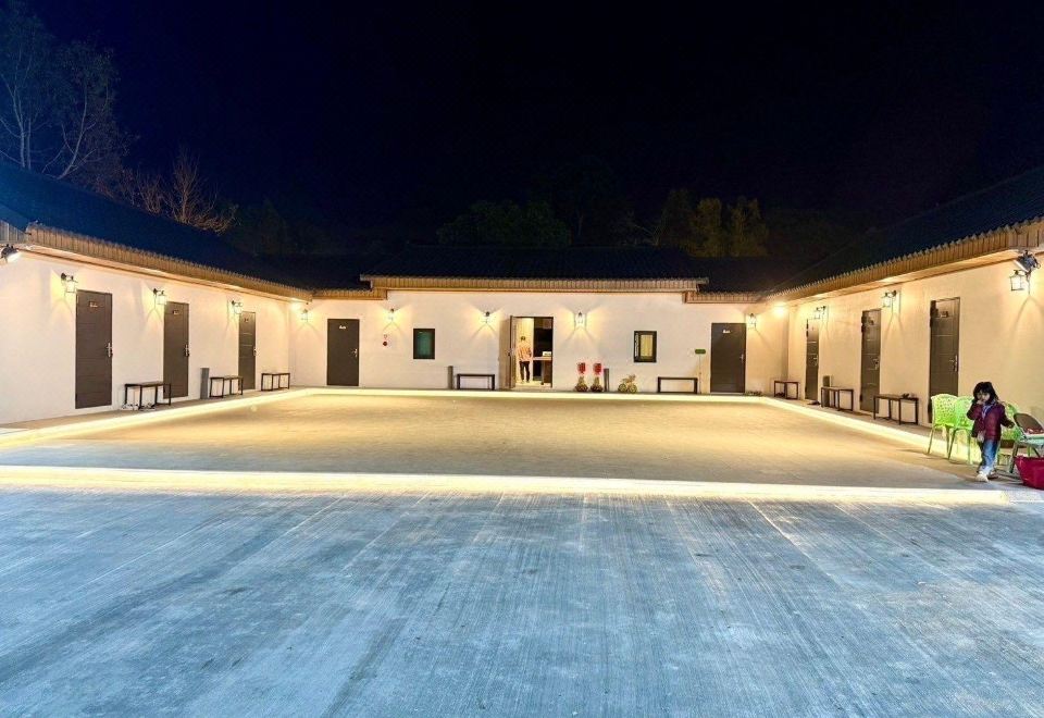 샹 이 코트야드 홈스테이