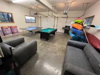 LakeFront*15’ Theater Screen*Kayaks*4Acres*FirePit