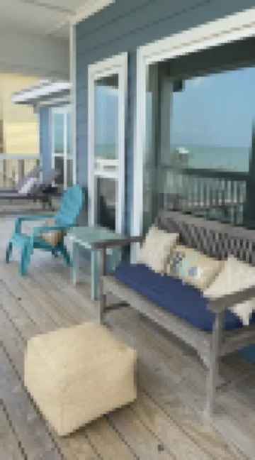Sunset Cove-4 BR, 2 1/2 BA Waterfront Home. Sleeps 12-Private pier!