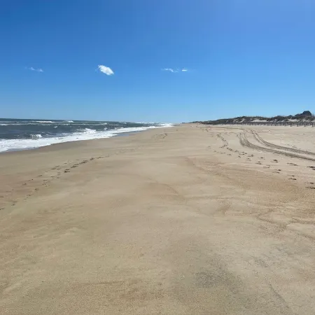 Entire Beach-Front Home, 5 Balconies, Breathtaking Views, Private Beach Access