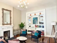 Large City Center House - 7 BEDS/2 BA w/ parking
