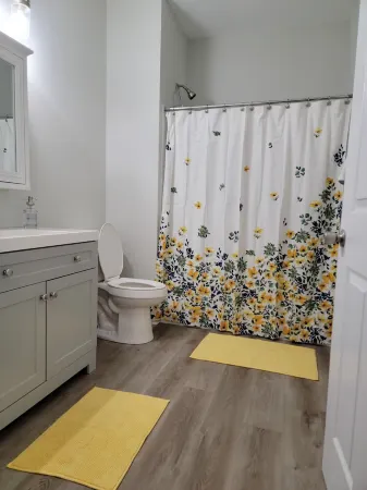 Blue Ridge Avenue Guest House