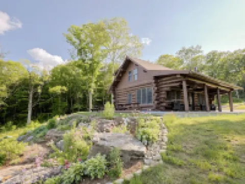 Guesthouse Cabin vacation rentals in Berkshire County 設菲爾德酒店