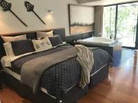 Centrally located 2-bedroom luxury pet friendly villa in Australia’s spa country