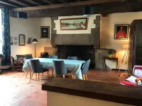 Le Manoir de la Lande Hotel a Saint-Laurent-de-Terregatte