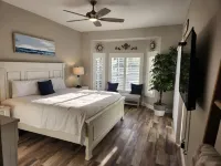 Players Club at Lely Resort! Home with New Heated Salt Water Pool on Golf Course