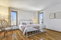 6k SQ. FT./ 72 Acre Wildlife Preserve/ Hot Tub/ Grand Views - Huvilat