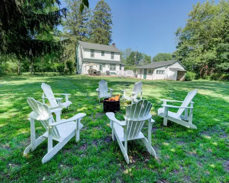 Magic Escape 4 Br Spacious Fully Fenced Backyard Отели рядом с достопримечательностью «Palmer Square Princeton 08540»