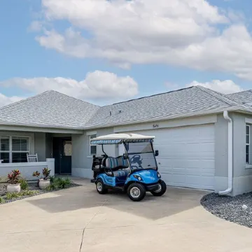 Everything! 3/2, FREE golf & 4-seat cart, Resident passes, pets, near Brownwood