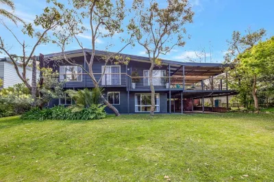 Gorgeous Beach House - Great Autumn & Winter Deals