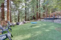 ★ Baywood Redwood Retreat-7BD- Luxury / Rejuvenate. Hotels near Woodley Island