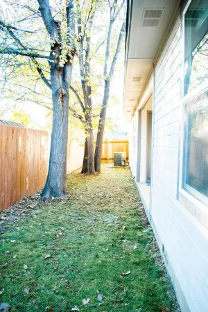 New family-sized home in the heart of old-town Nampa -- walking distance to NNU!