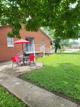 1500 Sq.ft. of Quaint Comfort in the heart of Olney close to downtown!