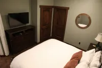 Packer's Roost - Downtown Whitefish