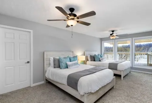 Tranquil waterfront getaway