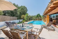 High Quality Designer Detached Villa from Artist Sculptor owner Miquel Cerda - Villas