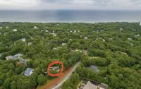 Quaint & Clean Cape Cod Loft Các khách sạn ở 