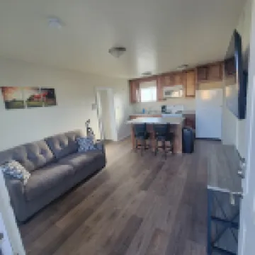 1 bed .75 bath Apartment B