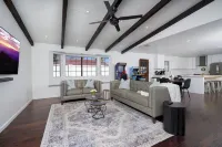 Downtown Gilbert Family Home - Pool, Games + Pet Friendly!