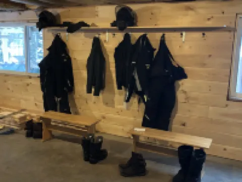 RANGLEY  LAKE WATERFRONT!!! Sleeps 11