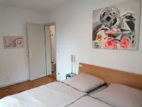 Exklusive Ferienwohnung in Architekten Villa - Nähe Theater