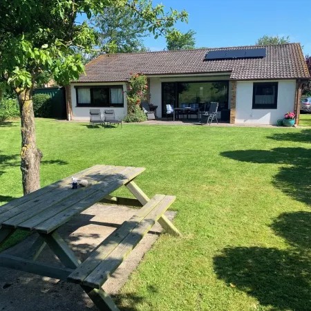Beach House for 4 -5 Persons Behind the Dike, Lagoon, Absolutely Close to the Beach!