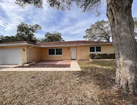Pet Friendly home close to beach and TaylorPark