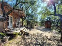 Secluded Waterfront Cabin- Canoe, Fish, Swim & Stargaze Near Pedernales Falls - 4つ星