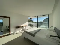 New Villa -  Services Hotels in Roquebrune-sur Argens