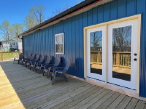 Spacious 3- Bd home in French Lick 弗倫奇利克酒店