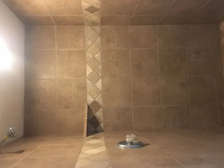 Cute 2 Bedroom 1Bath; Sports Village - Sleeps 6 Отели в г. Санкт-Джордж