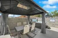 Pickleball Paradise in Kanab with Hot Tub Unit 1