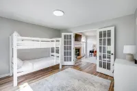 Updated , bright,  and modern Manteno Home close to parks