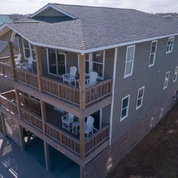 Steps to the Sand-Ocean Views-Hot Tub/Heated Pool-Putting Green-Coffee Bar