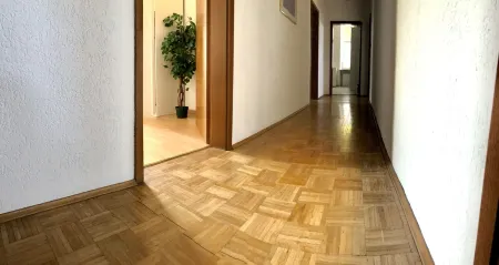 Quiet living near Zollverein, restaurant medallion in the house