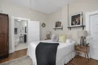 Unique Historic Charm ~ 5★ Location ~ Dreamy Porch Centrally Located