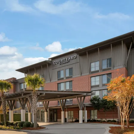 Courtyard Charleston Summerville