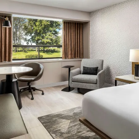 Sheraton Montreal Airport Hotel