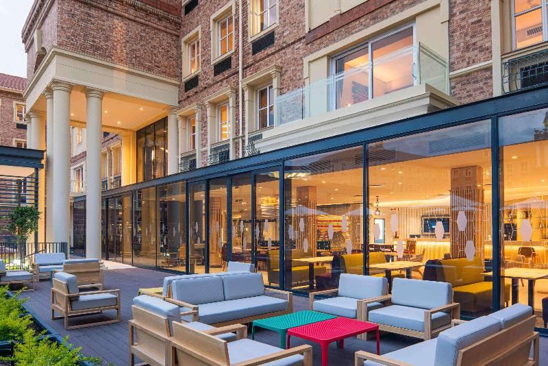 햄프턴 바이 힐튼 샌튼 그레이스톤