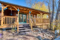 Tranquil Cabin on Sleeping Child Creek