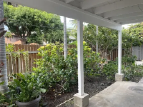 Only non- resort beach neighborhood in Kohala Resort Area.Old Hawaii