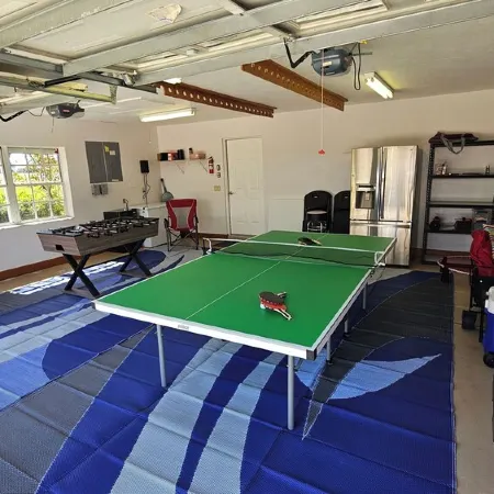 River Bank Hideaway, "Go With The Flow" RIVERFRONT 3 Acres- "Heated Pool/Spa"