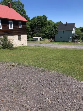 Newly renovated home with an open and spacious floor plan! <br> Отели в г. Адамс Тауншип