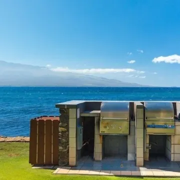 Spectacular Wall of Glass!