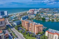 Relax in High-End Coastal Luxury at Harborview Grande