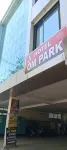 Hotel Om Park - ห้องครัว